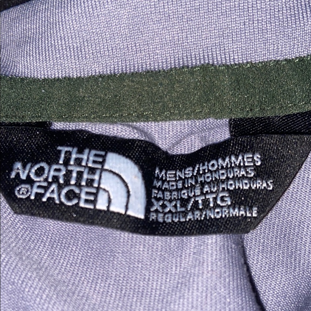 The North Face Men's Gray short Sleeve Tee - Picture 4 of 4